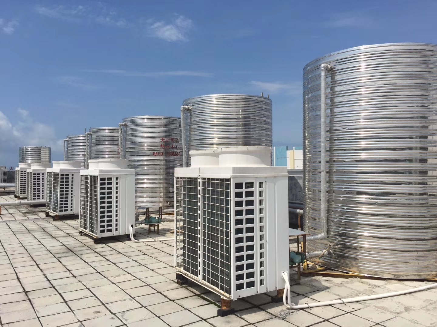 洛陽(yáng)正大際廣場(chǎng) 洛陽(yáng)正大際廣場(chǎng)